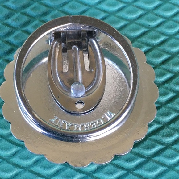 Vintage W. Germany signed Filigree Silver Tone Scarf Clip - Picture 2 of 3